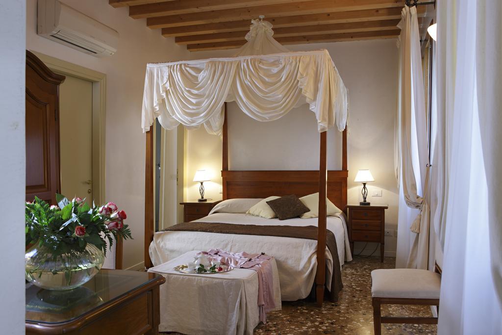 B&B Al Palazzetto Venise Extérieur photo